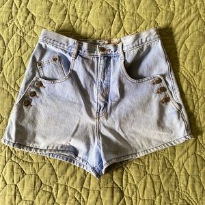 High-waisted Denim Shorts (vintage)